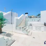 Boho Apt 100M To Beach By Better Bookings