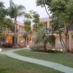Jardines Del Velerin