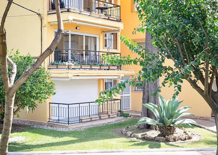 Fantastic Beachfront 3 Bedroom Playa Bella Rdr285