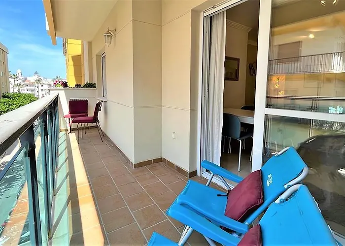 Estepona Town Apartment Anila