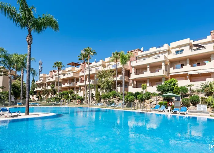 Vivi Homes - Toscana Luxury, Views, Pool & Terrace