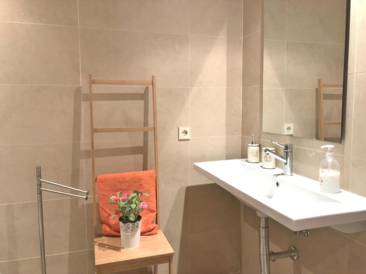 Apartment Excellent Holiday With Pool View