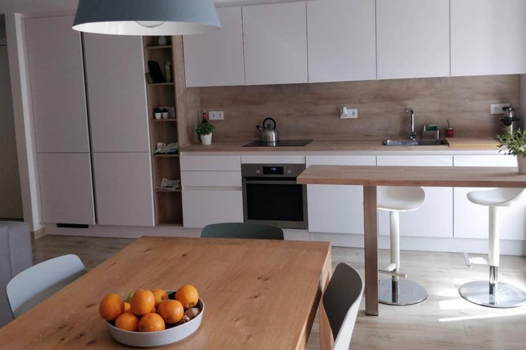 Appartement El Pescadito. Con Piscina In Costa Del Sol *