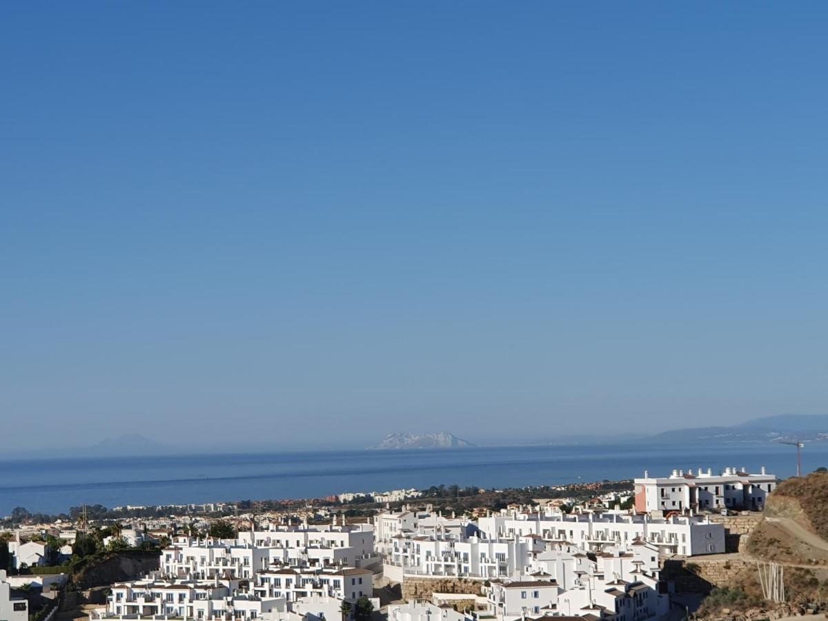 Luxury In Benahavis With Amazing Views Appartement