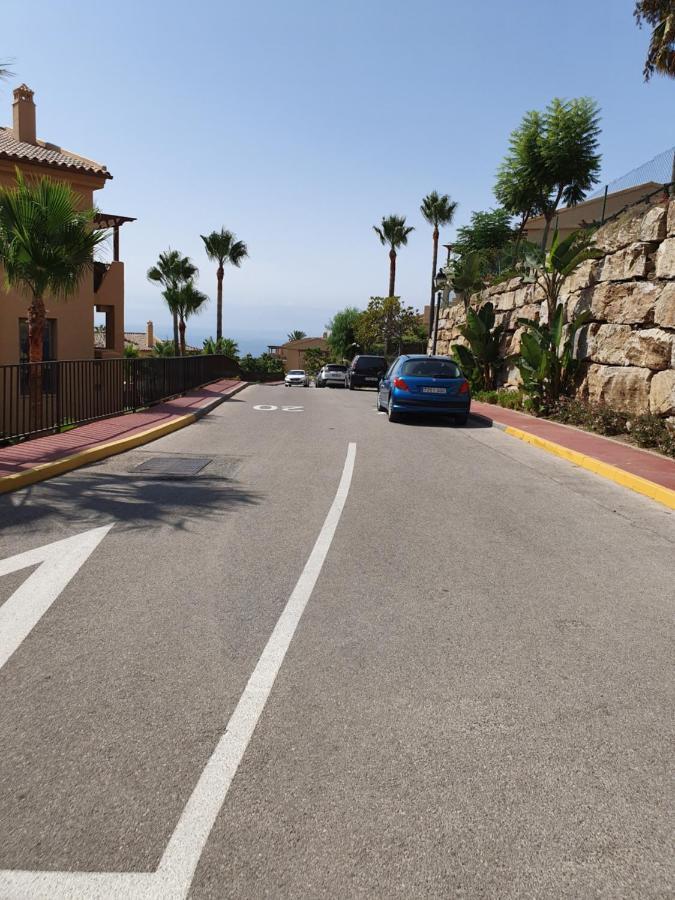 Luxury In Benahavis With Amazing Views * Estepona