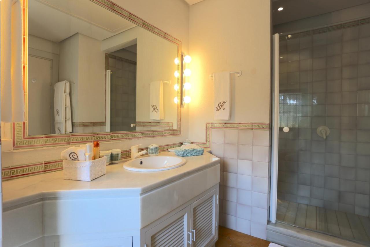 Villa Ranas Casasola 15pax Estepona