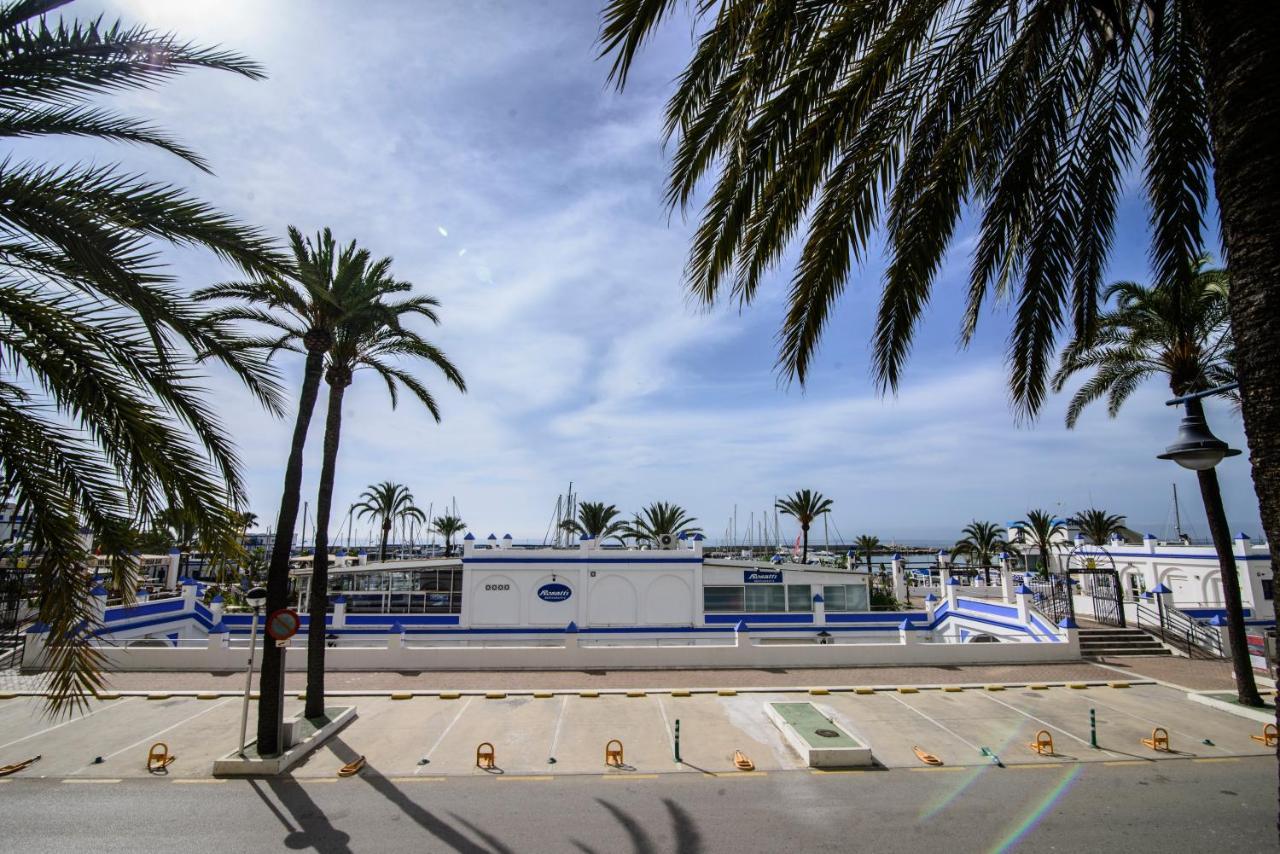 Big 2-bed In Sea View At Port * Estepona