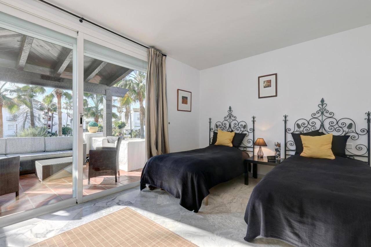 Frontline Paradise Townhouse * Estepona