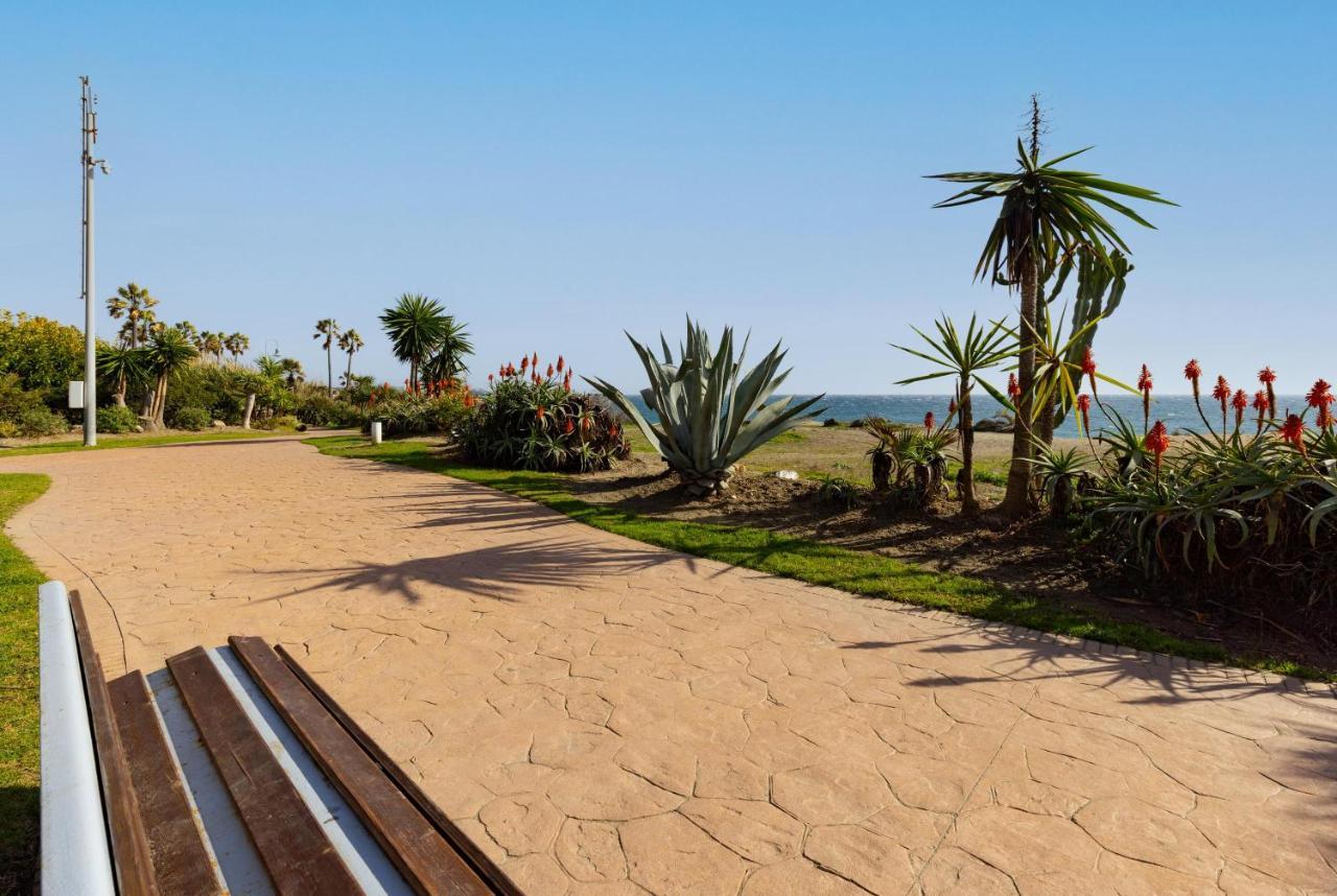 Frontline Paradise Townhouse * Estepona