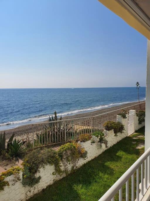 Apartment Front Mer - Sublime Moderne Et Confortable *