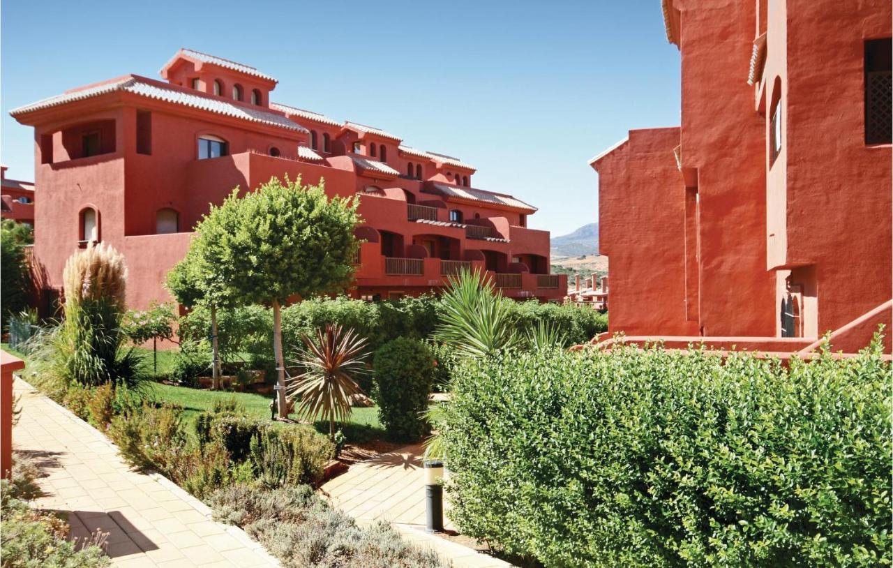 Beautiful Apartment In Estepona With 3 Bedrooms, Outdoor Swimming Pool And Swimming Pool Estepona
