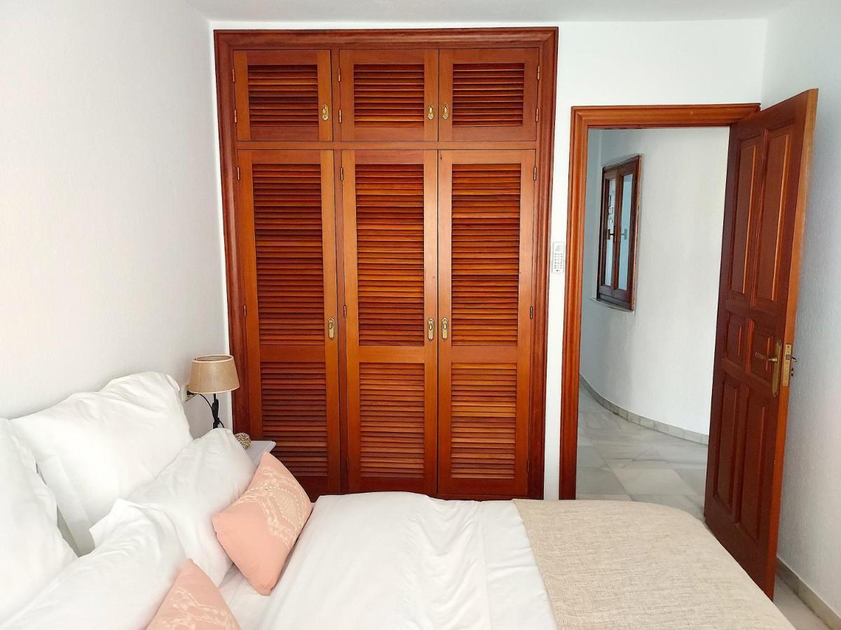 Apartamento Beachfront Primera Linea De Playa En Casco Antiguo
