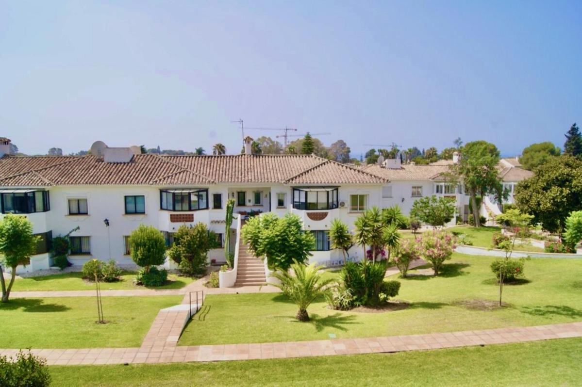 Apartamento Golf&relax En El Paraiso