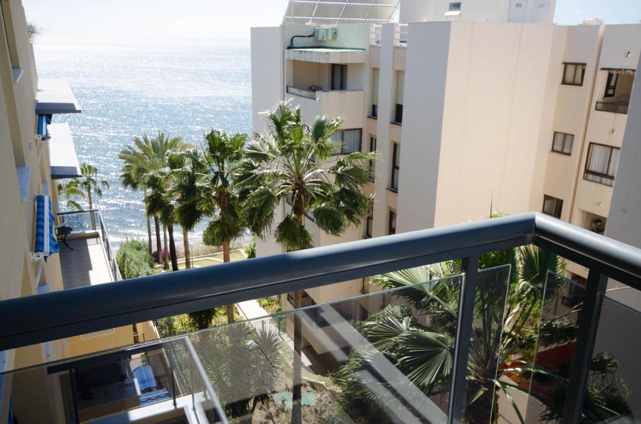 Apartment El Coral - First Line Estepona