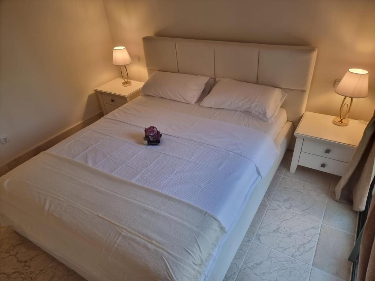 Apartment Benatalaya,heated Pool,saunas,gym *