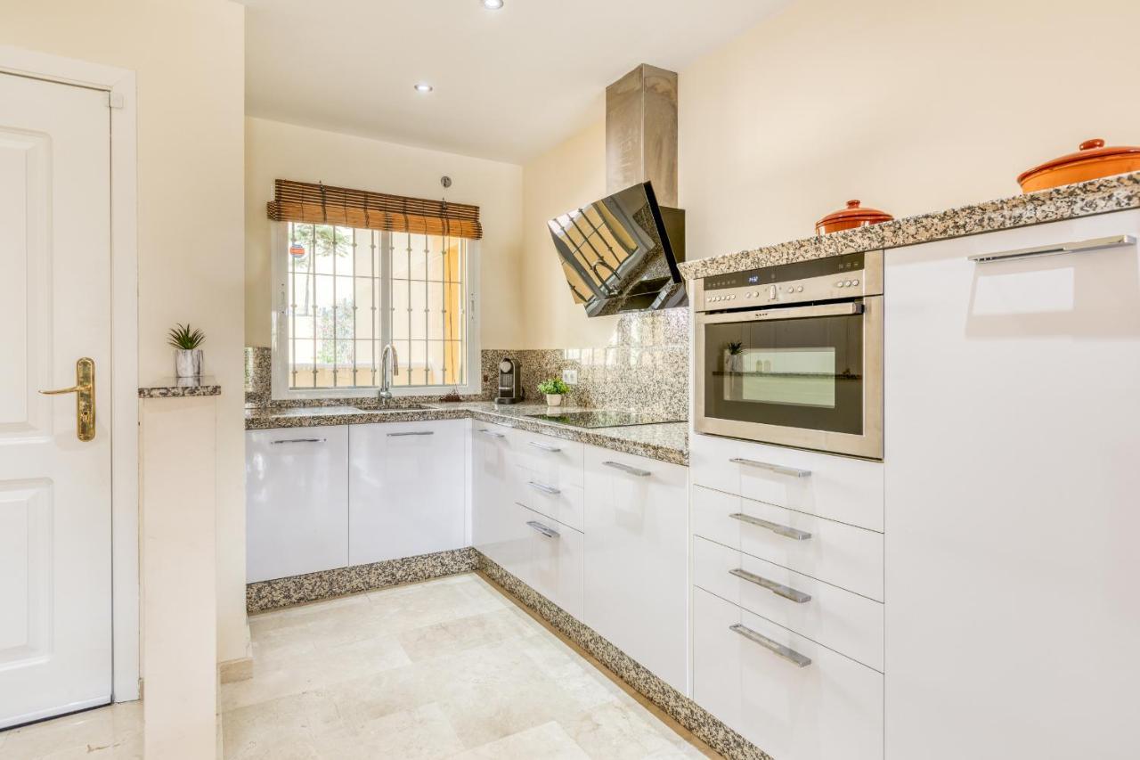 Hanami Puerto Alto Pa 4-12 Appartement Estepona