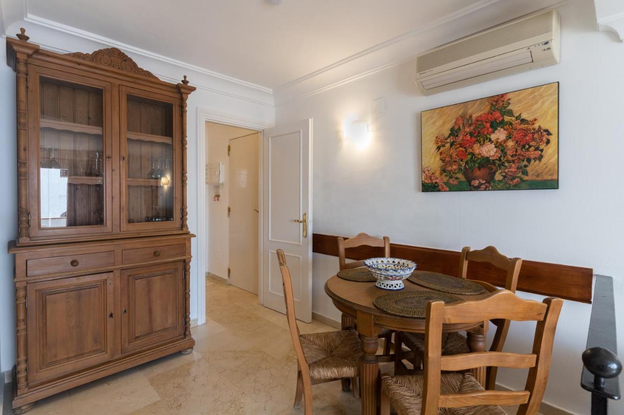 3b Virgo Apartment Estepona