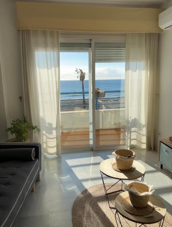 Apto Vista Al Mar Urban And Sea Apartment *