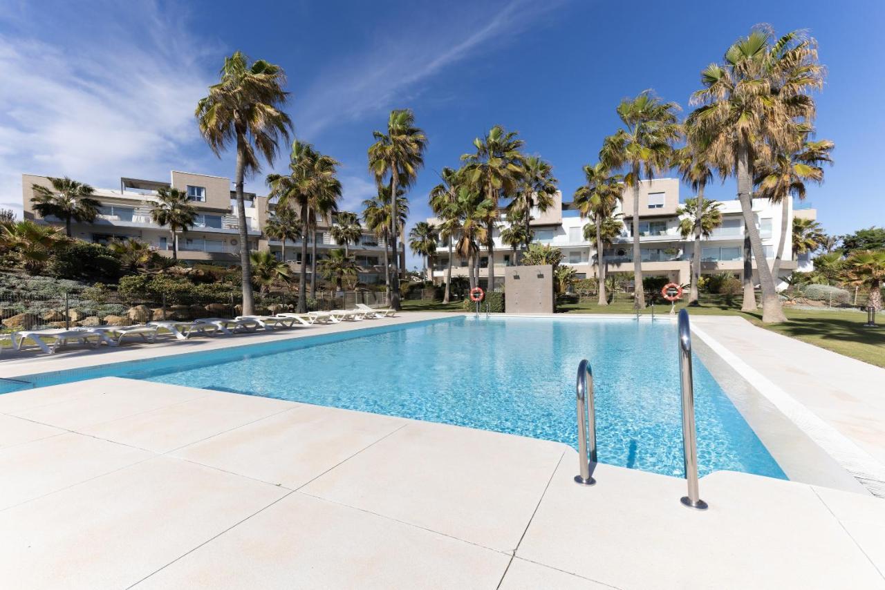 Modern Frontline - * Estepona