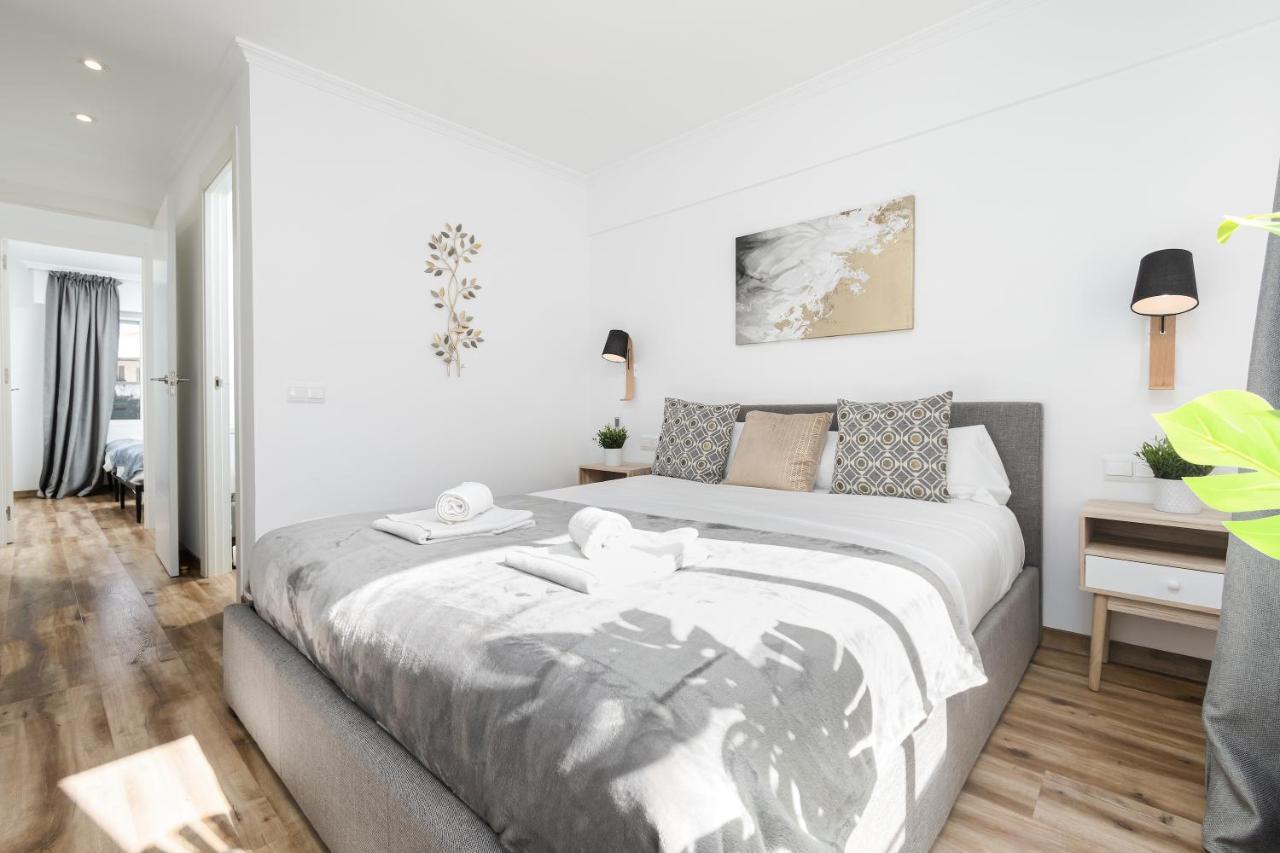 Fantastic Beachfront 3 Bedroom Playa Bella Rdr285 * Estepona