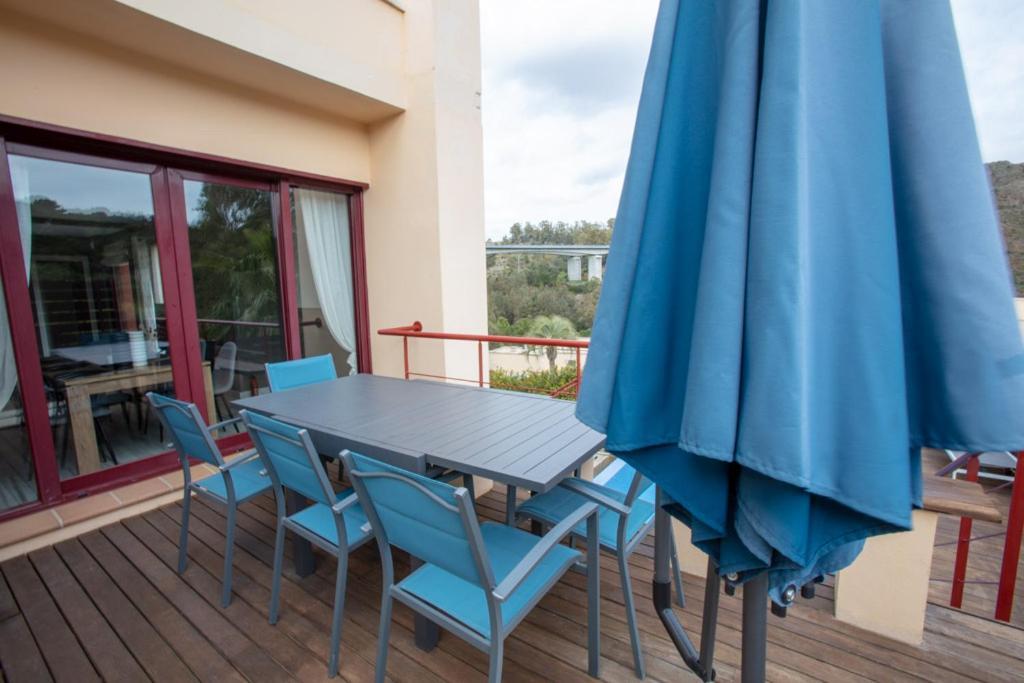 Private Pool Luxurious In Benahavis Villa *