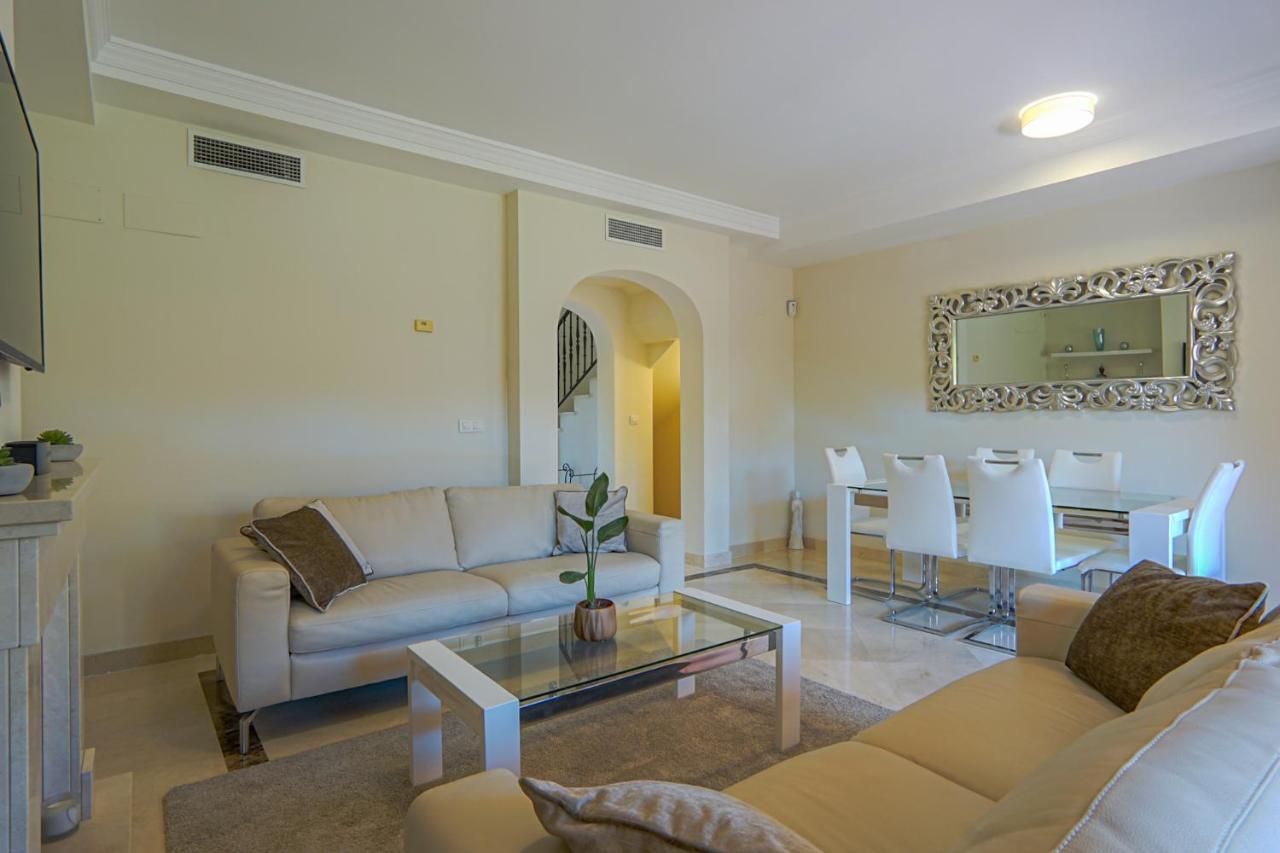 Townhouse Azata Golf - 5 Min Driving From The Beach Holiday home *