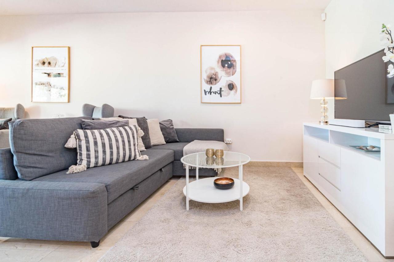 H19 - Hoyo 19 By Roomservices Apartment Estepona