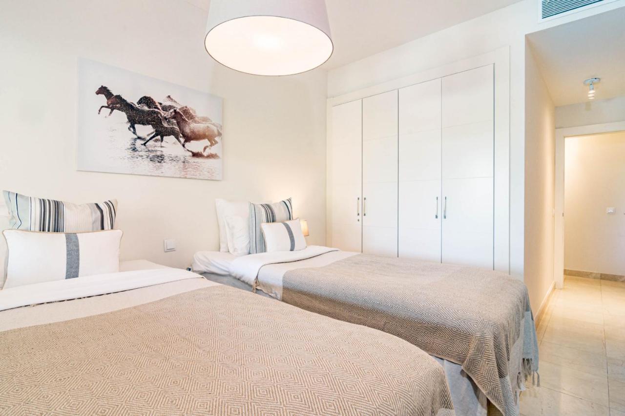 H19 - Hoyo 19 By Roomservices Apartment Estepona