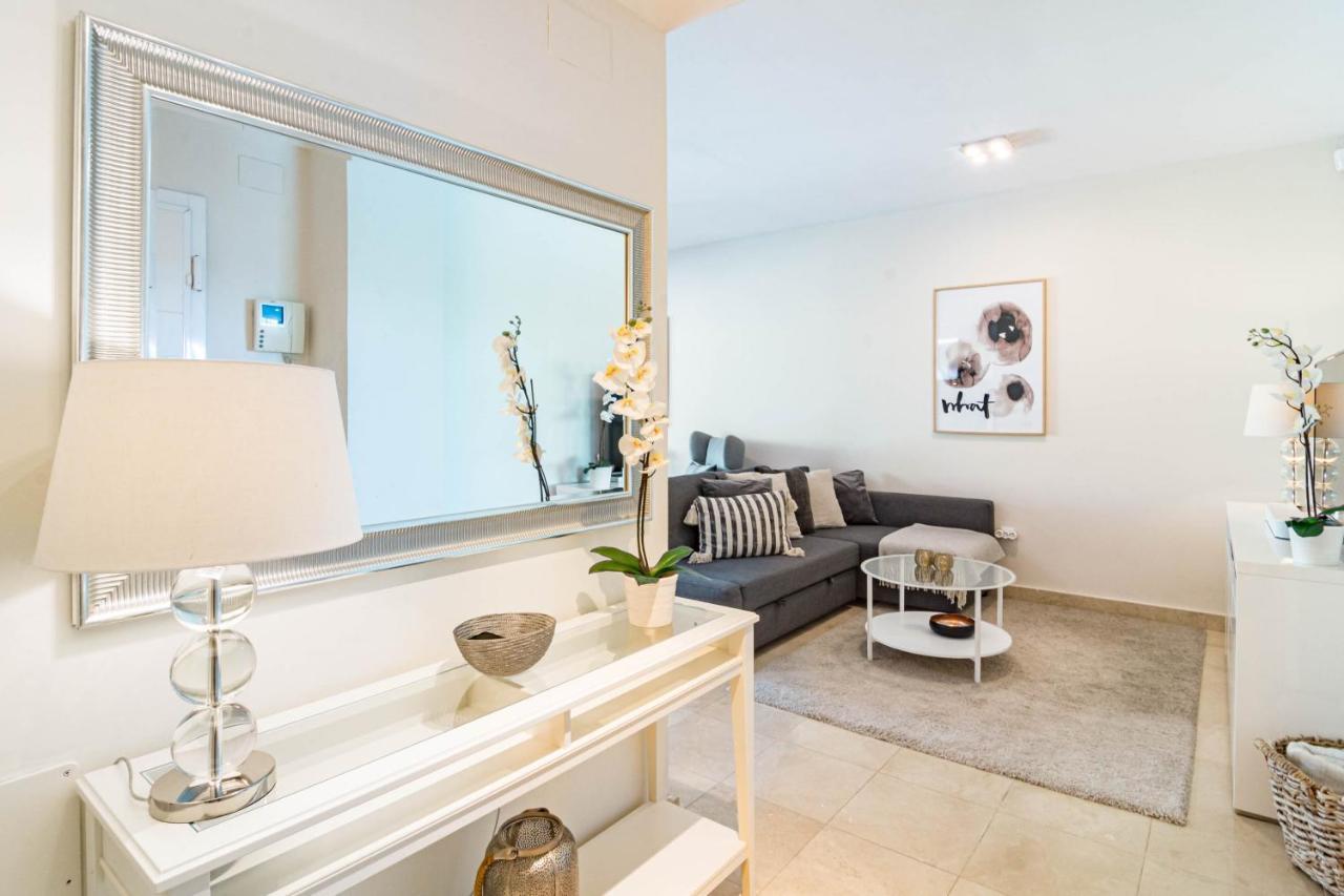 H19 - Hoyo 19 By Roomservices Apartment *