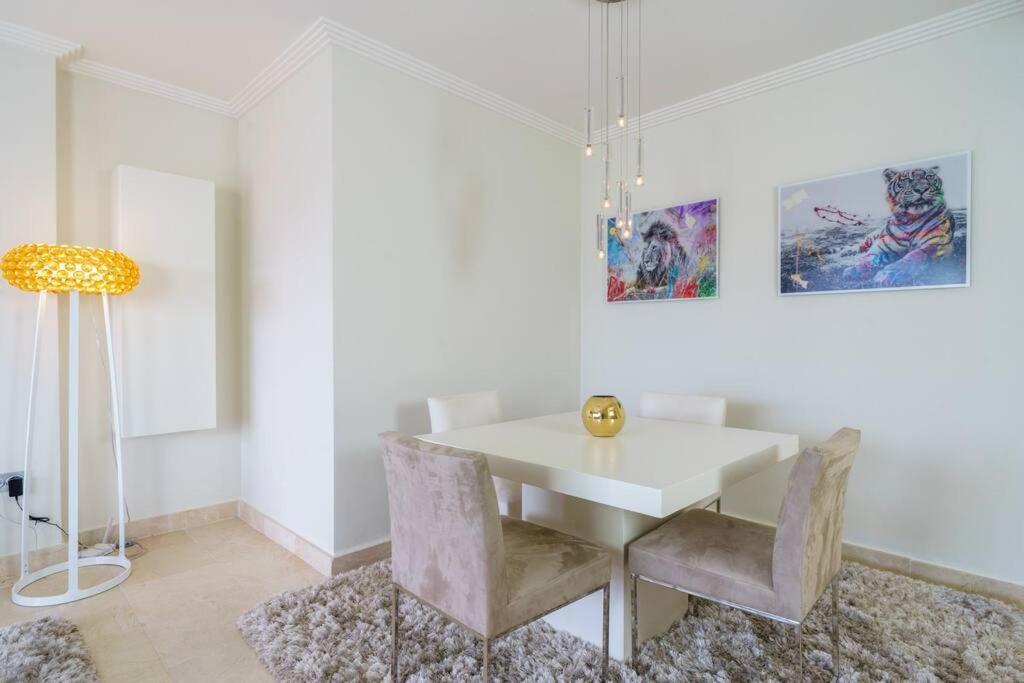 Apartamento Acosta Vistas Al Mar Y Golf Estepona