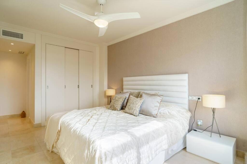 Apartamento Acosta Vistas Al Mar Y Golf Estepona