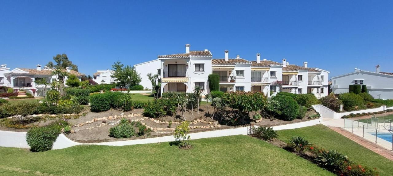 Refurbished 2-bed In El Paraiso Alto Apartment *