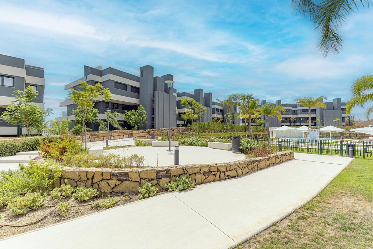 Apartment Modern Highend Oasis W/sea Views