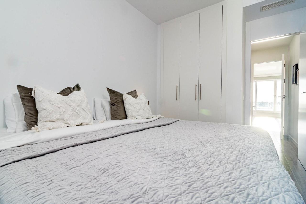 Apartment Ov5bb- Modern Family Flat, Lovely Views Estepona