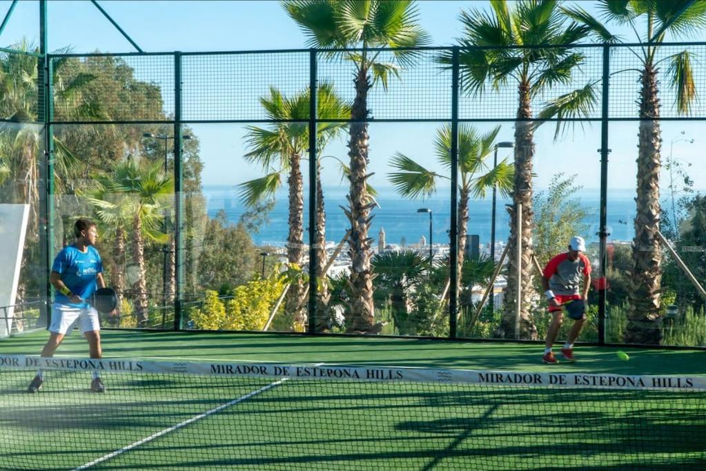 Luxury In Mirador De Hills Apartment Estepona