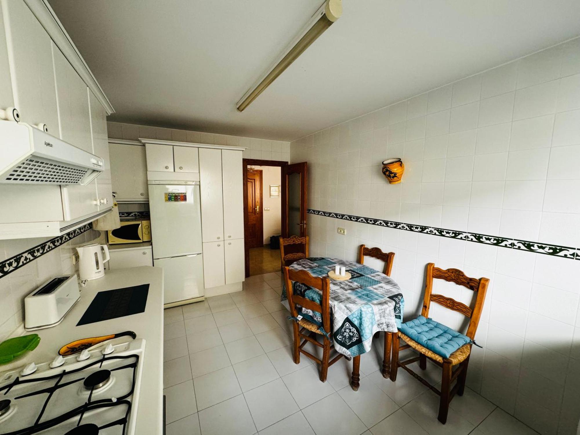 Puerto Marina Bay Apartment *