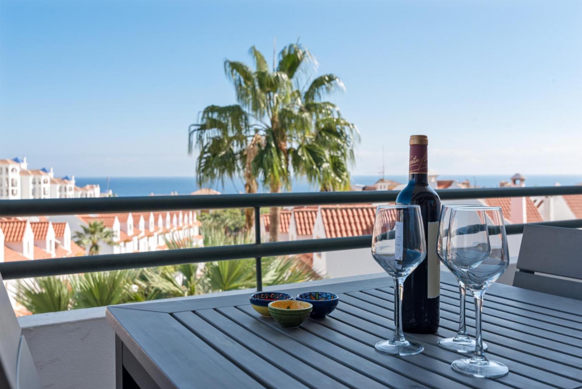 Lovely Penthouse Near Marina By Costarentals - Ref M15 *