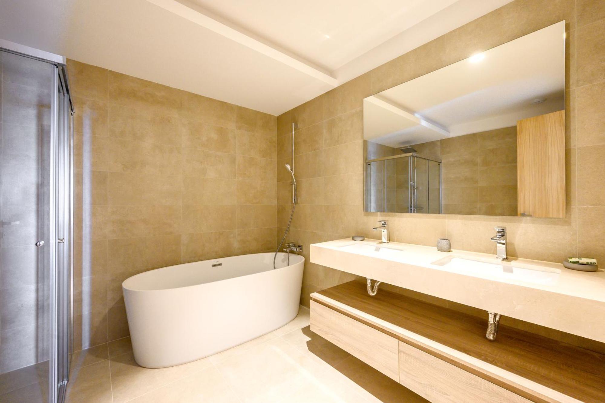 Villa Dobo Homes - Stunning With Views Of Costa Del Sol *