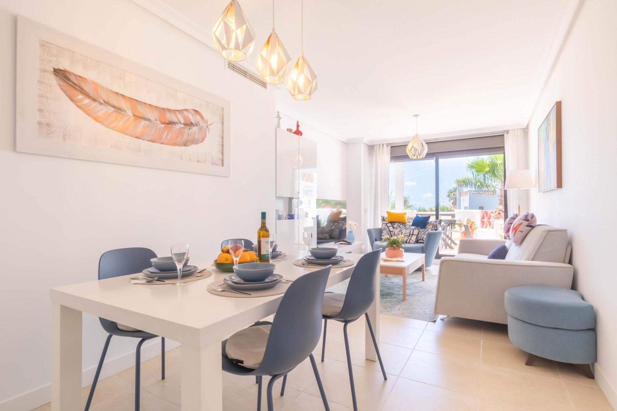 Sunset Boutique Resina Golf - Happy * Estepona