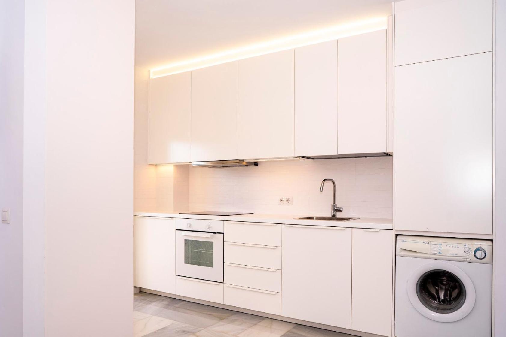 Apartamento Tarifa Especial, Sin Aglomeraciones En Piscina Y Playa, Cerca De Puerto Banus *