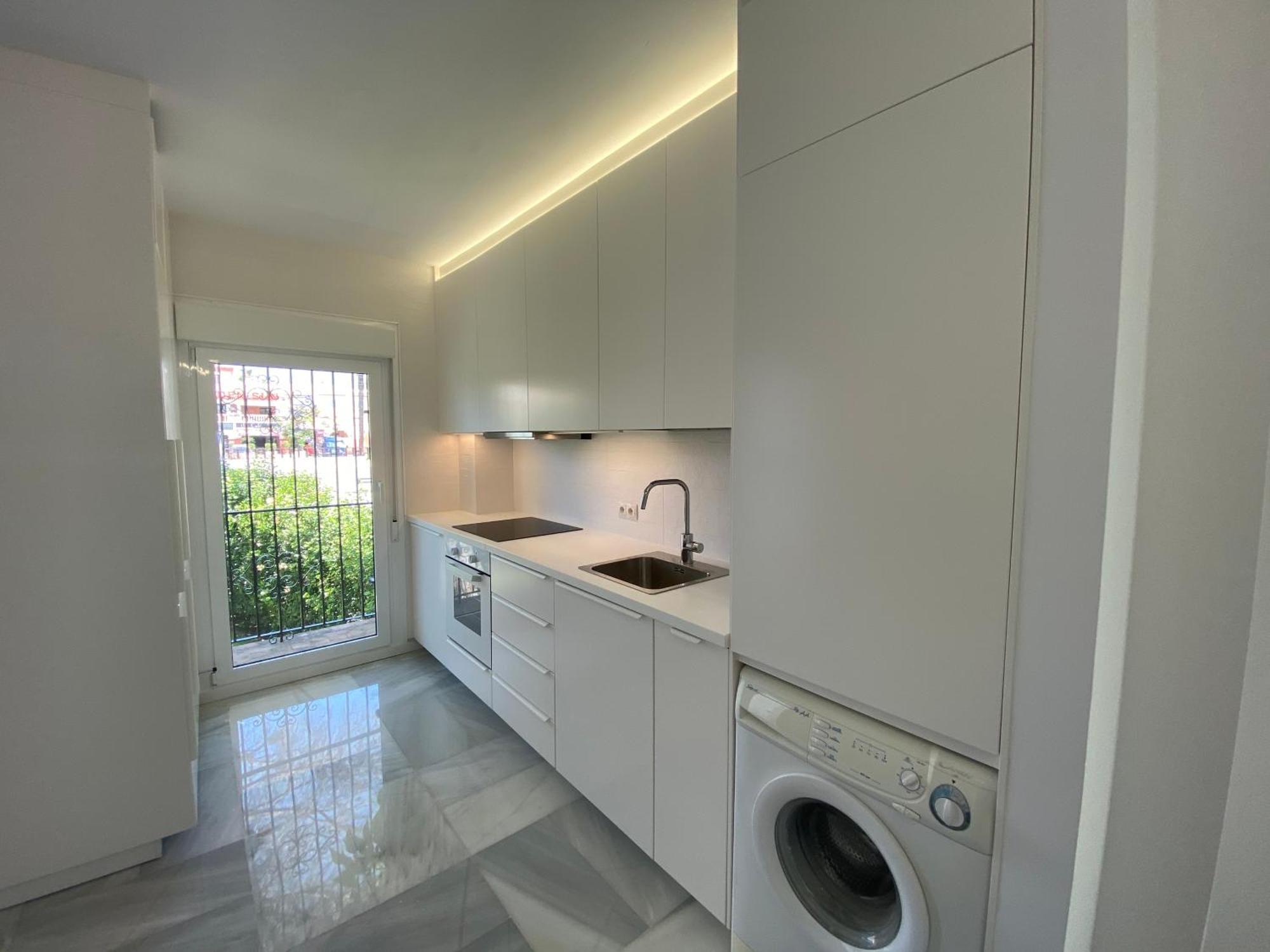 Apartamento Tarifa Especial, Sin Aglomeraciones En Piscina Y Playa, Cerca De Puerto Banus Estepona