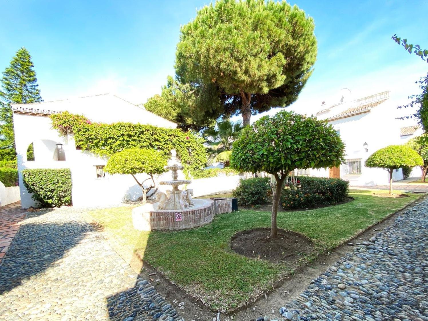 Apartamento Tarifa Especial, Sin Aglomeraciones En Piscina Y Playa, Cerca De Puerto Banus *