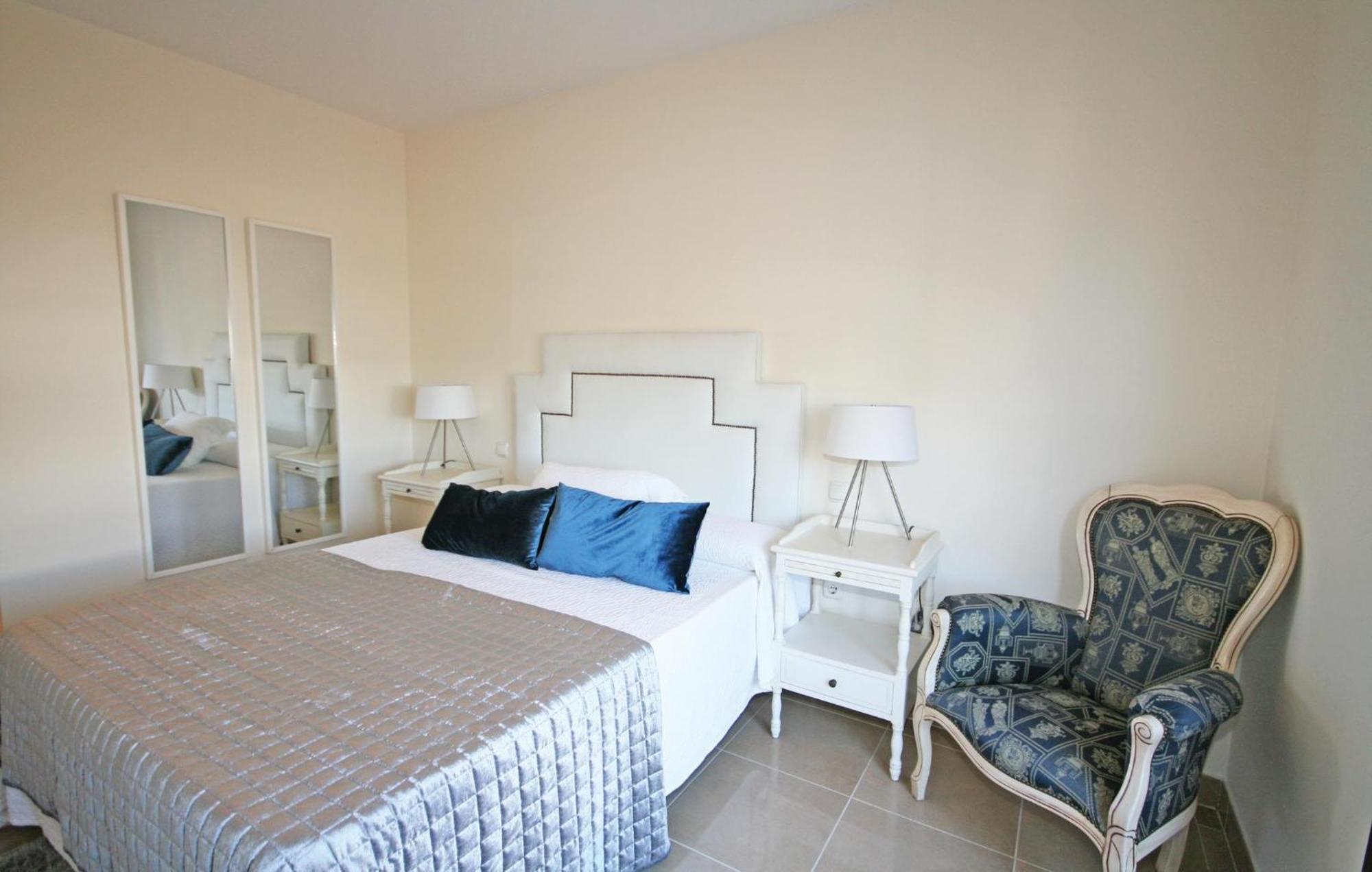 Apartment Amazing In With Sauna Estepona