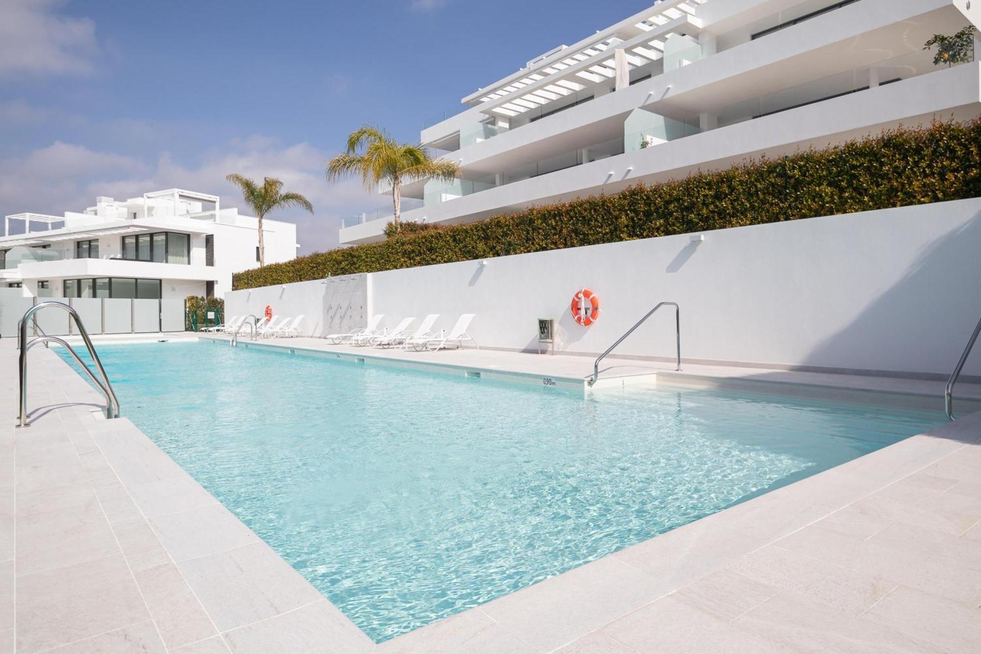 Marbella Golf With Pool - Happy *