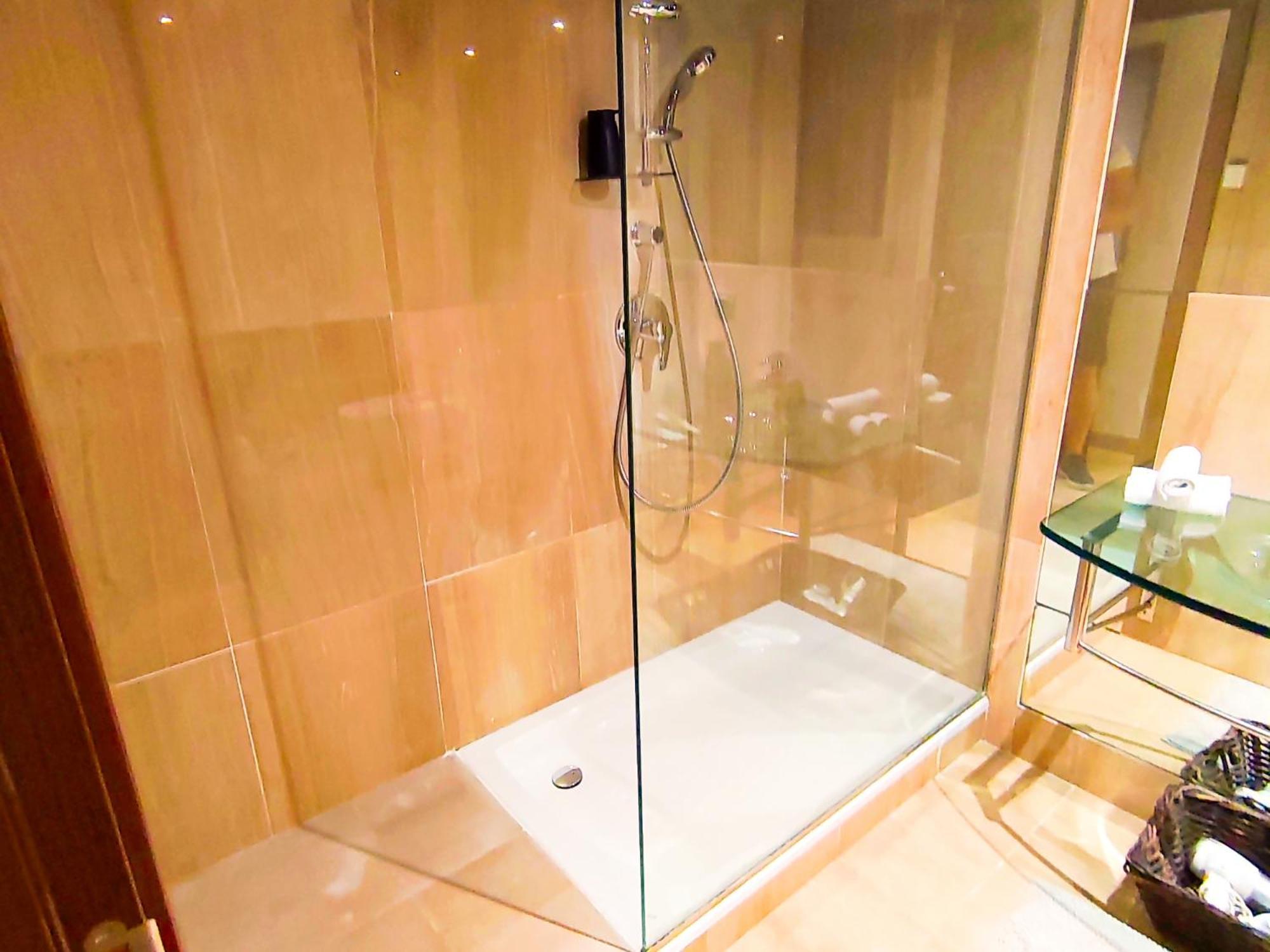 Luxury 3 Bedrooms Private Heated Pool Ehhouse Apartment