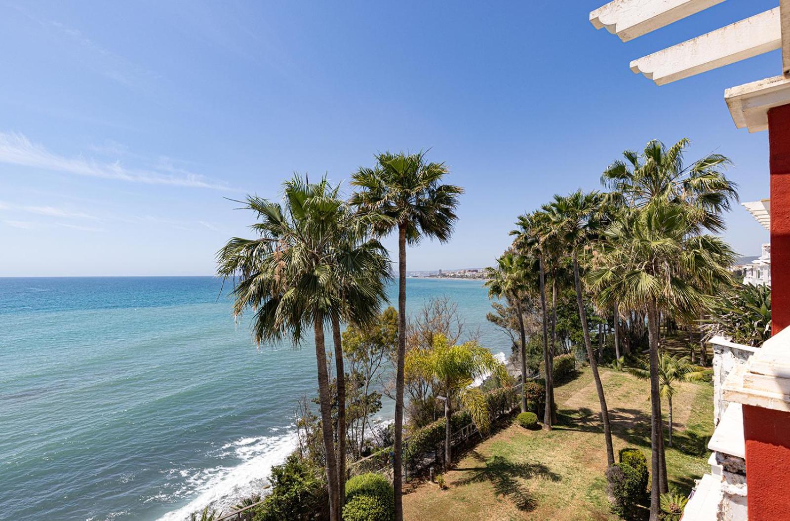 Penthouse Cordoba Balcony Sea View Apartment *