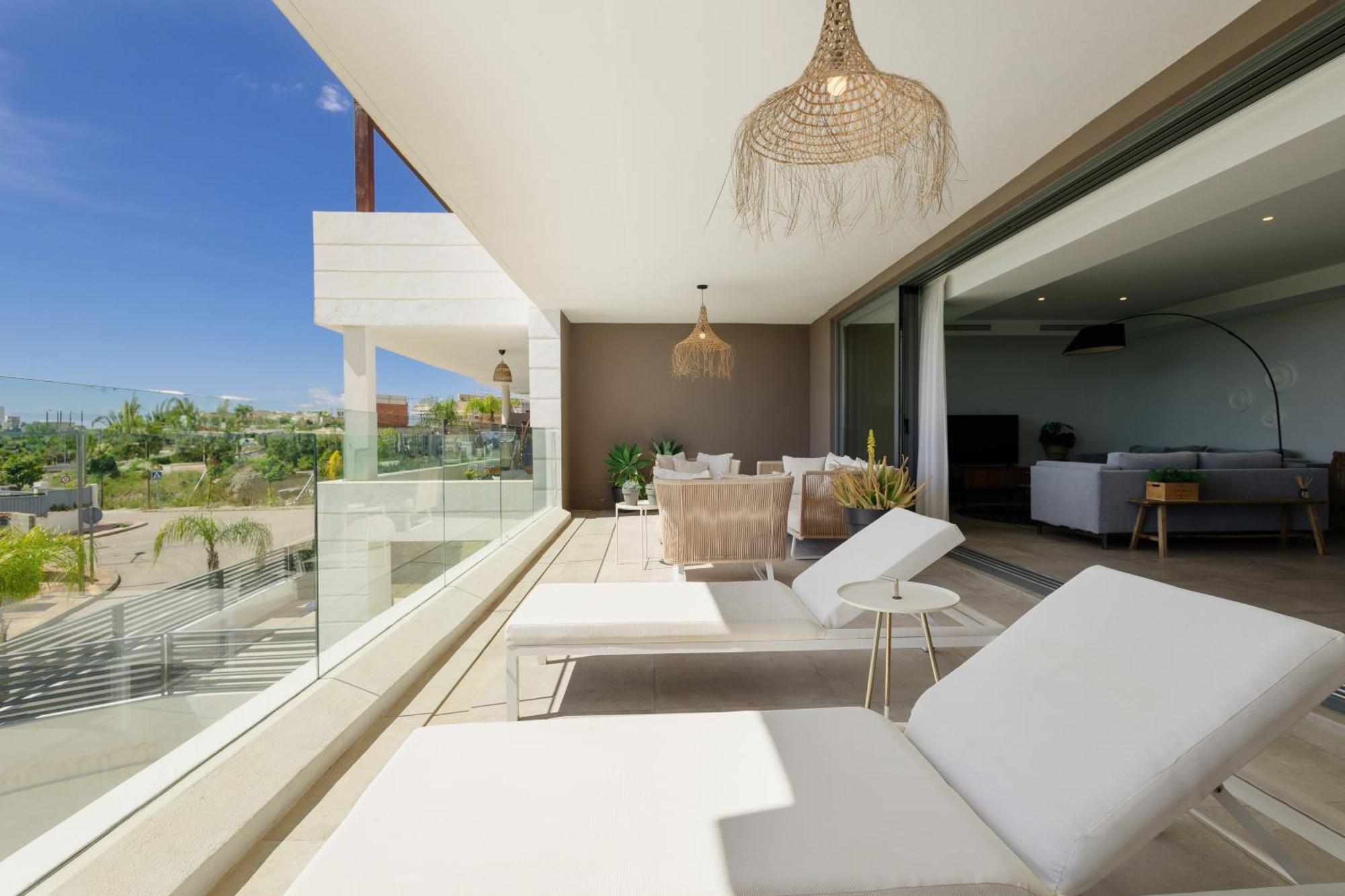 Luxury With 2 Bedrooms In Cancelada