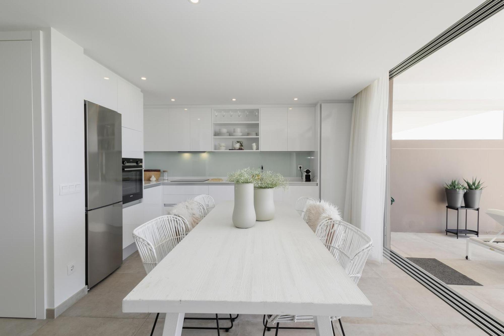 Apartamento Luxury With 2 Bedrooms In Cancelada
