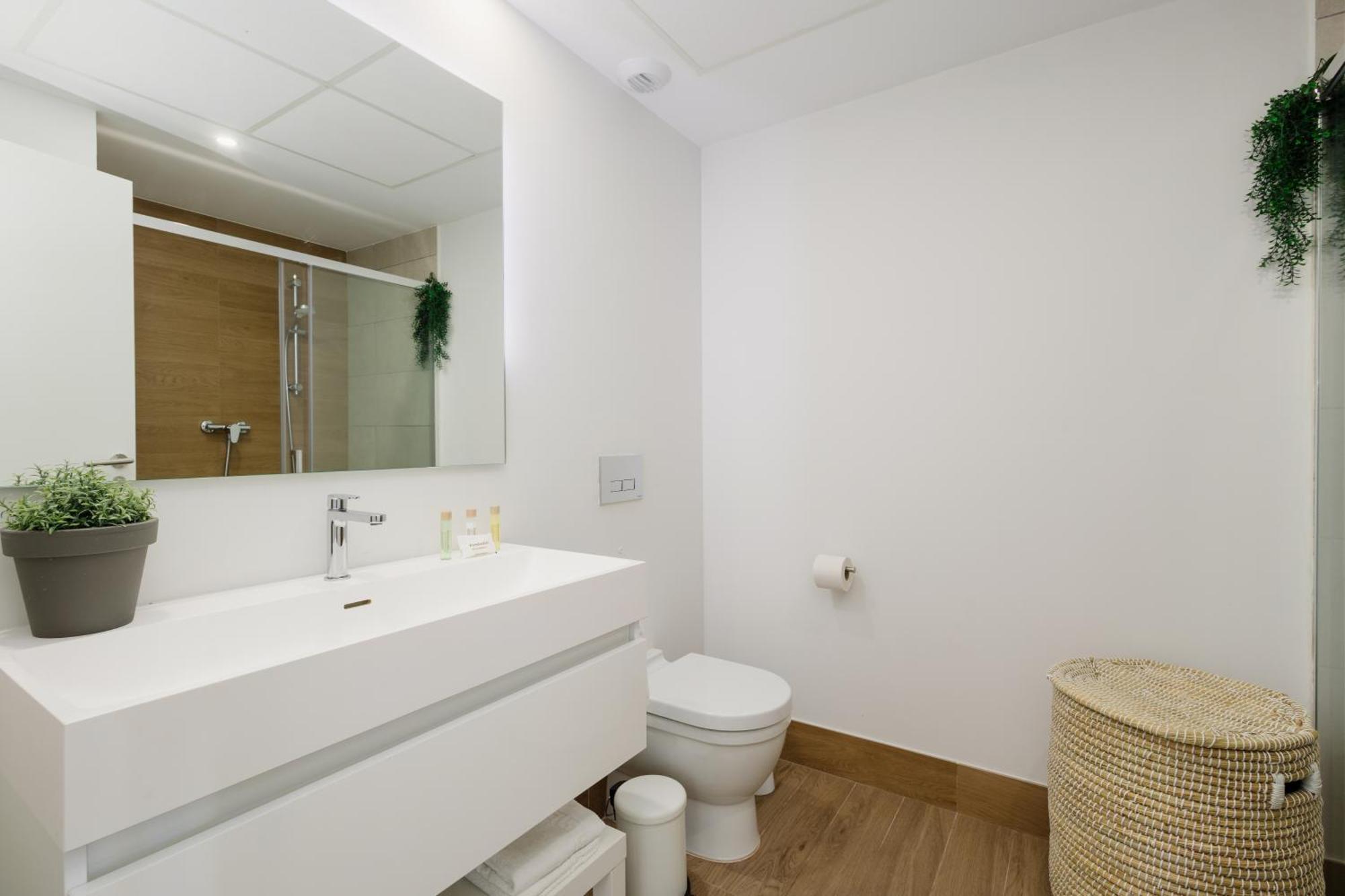 Apartamento Luxury With 2 Bedrooms In Cancelada Estepona