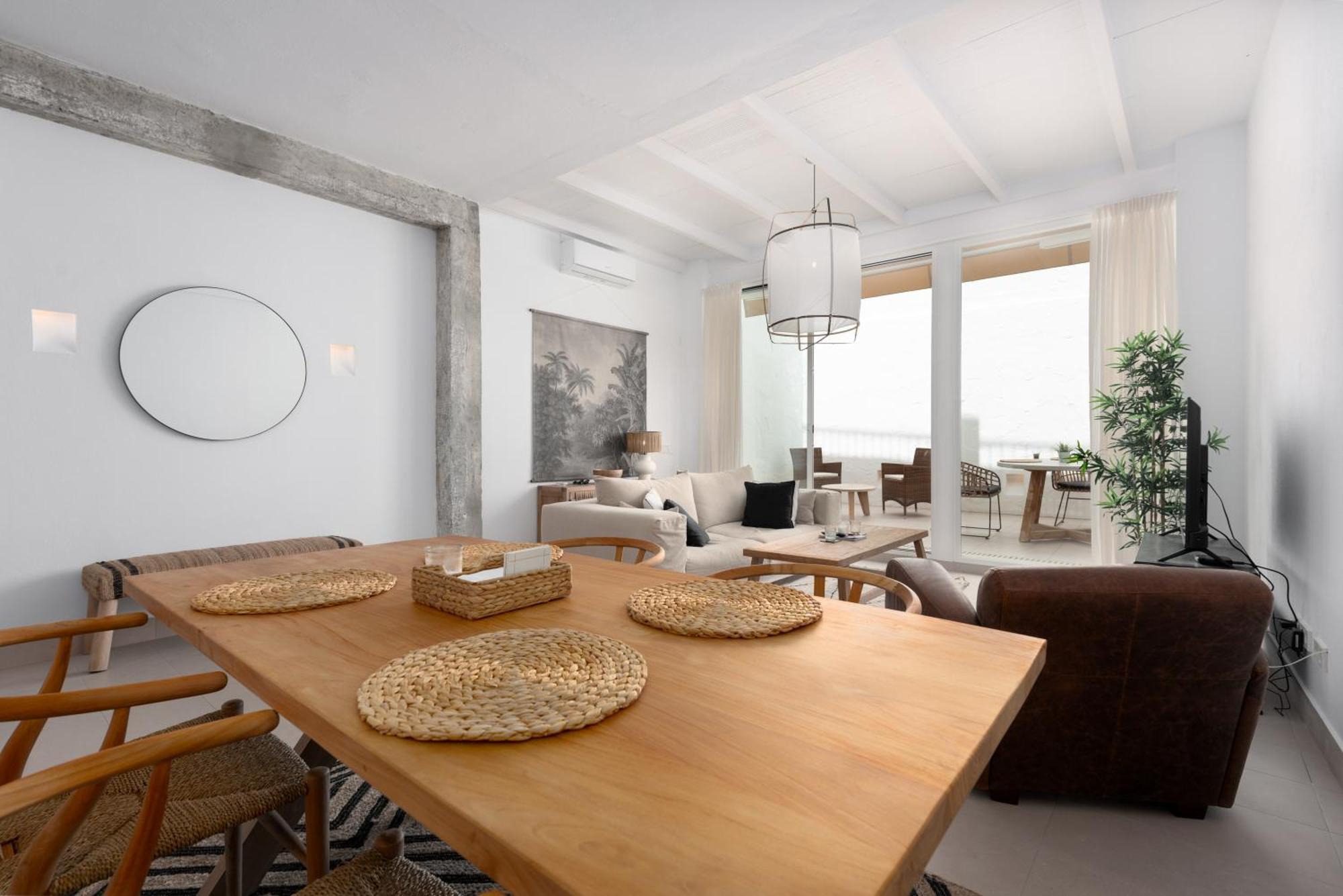 Vivienda Casares Apartment